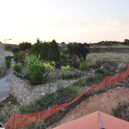 Apartamentos Rurales Romero Nohales Rum bild
