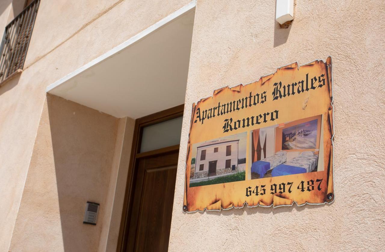 Apartamentos Rurales Romero Nohales Exteriör bild