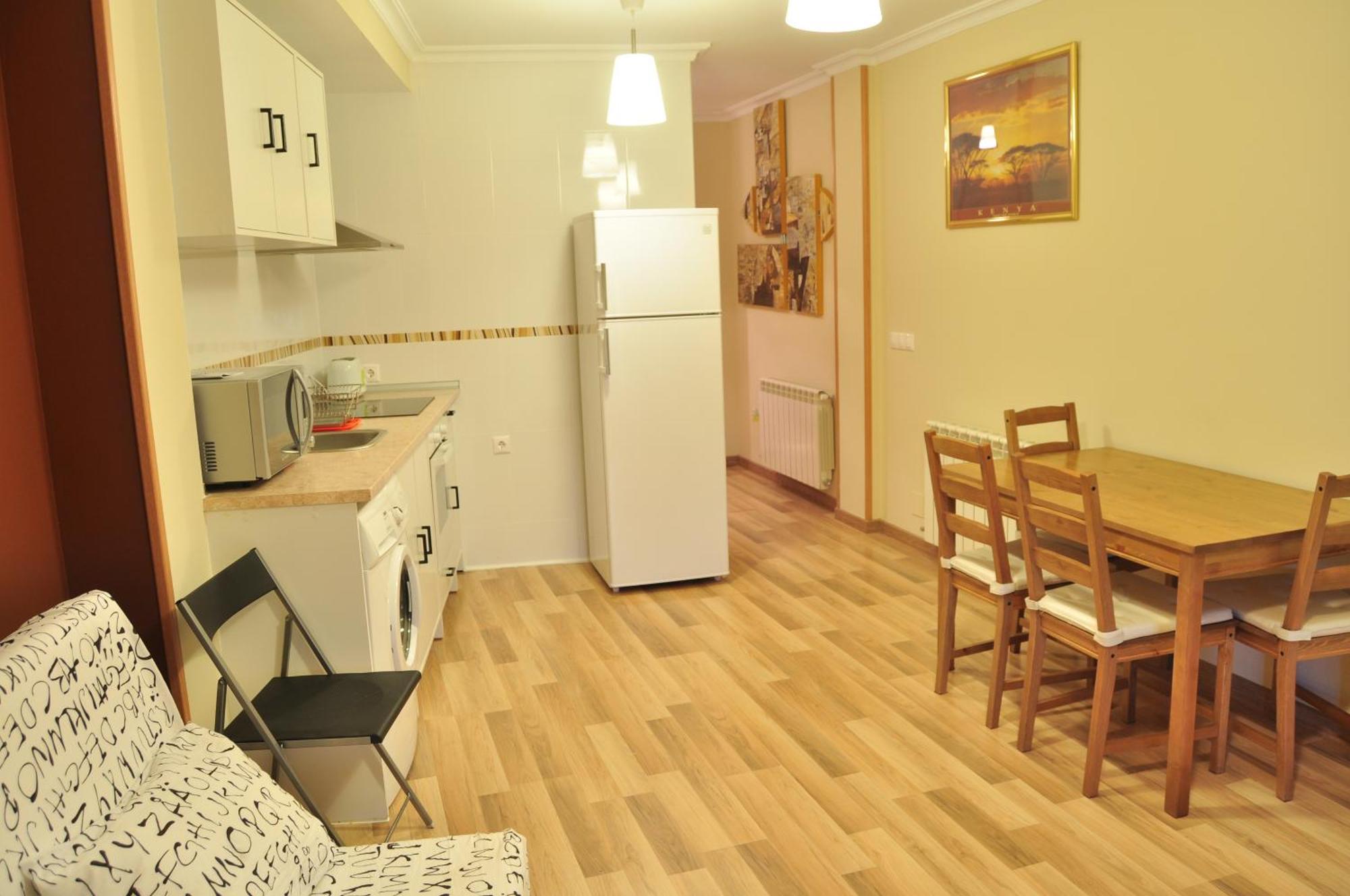 Apartamentos Rurales Romero Nohales Rum bild